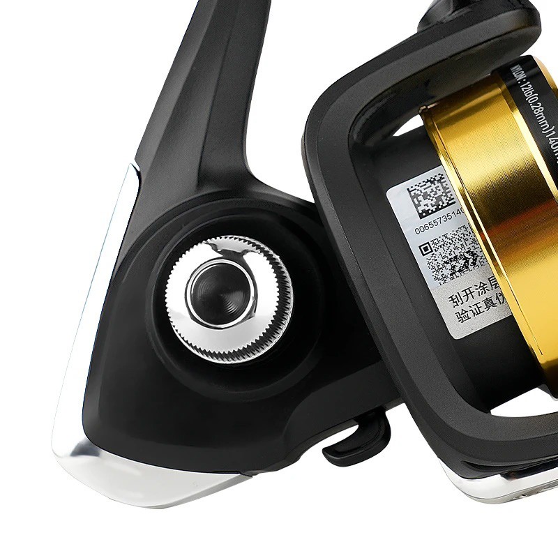 Катушка Daiwa RS 2000  23 — крупный план
	                                    2