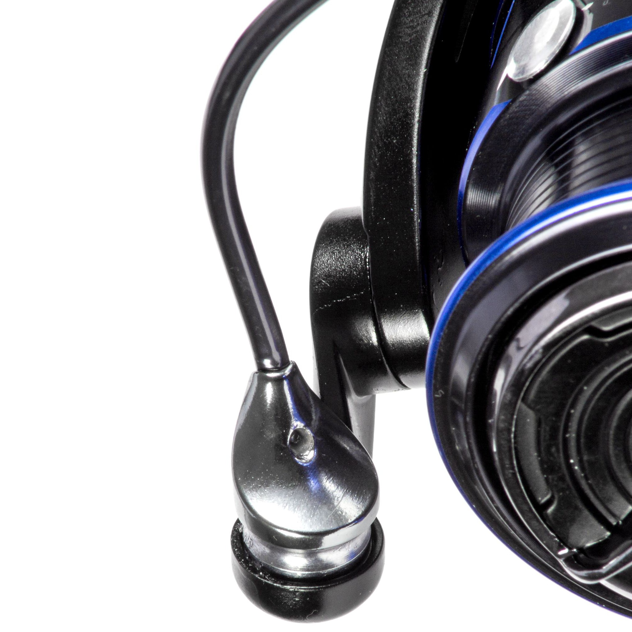 Катушка Salmo Elite Match 7 4000FD    SEM07-40FD — крупный план
	                                    4