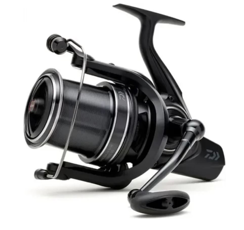 Катушка Daiwa Emblem 45SCW QD  23  10013-001 — крупный план
	                                    1