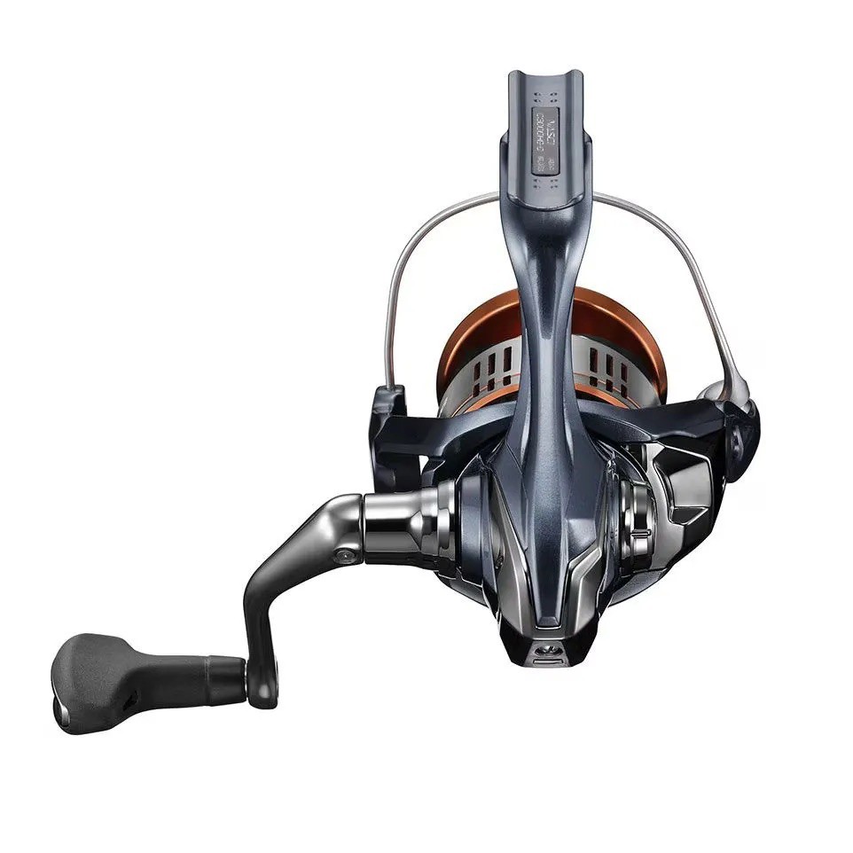 Катушка Shimano Nasci 4000  25 — крупный план
	                                    1