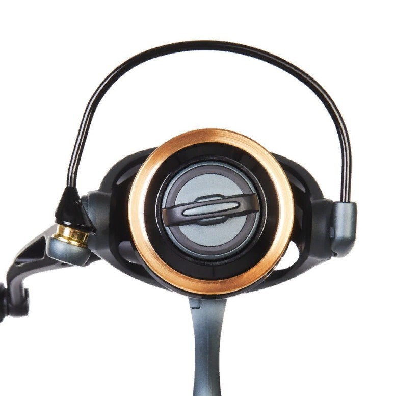 Катушка Salmo Elite Heavy Jig 8 3500FD  19  9135FD — крупный план
	                                    4