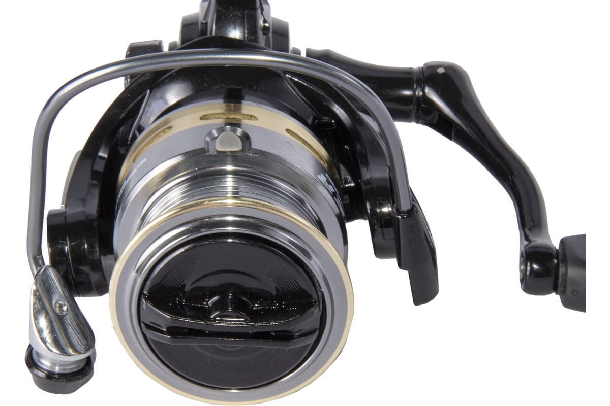 Катушка Salmo Sniper Spin II 4 4000FD    SSS04-40FD — крупный план
	                                    4