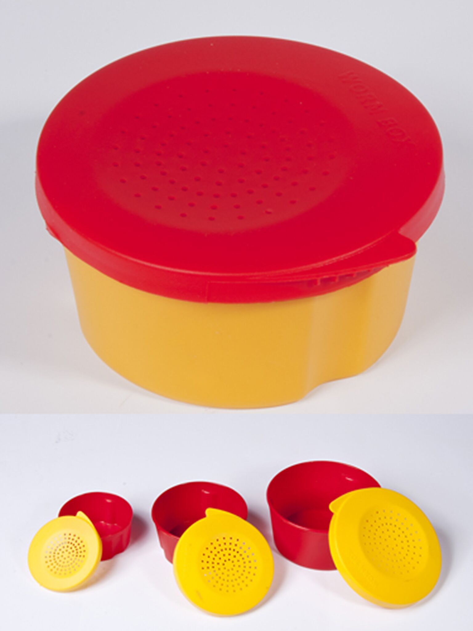 Коробка Salmo Live Bait  11х11х5,6 см  набор из трех коробок: 11х5,6; 9х4,5; 7х3,5 см  2279 — крупный план
	                                    2