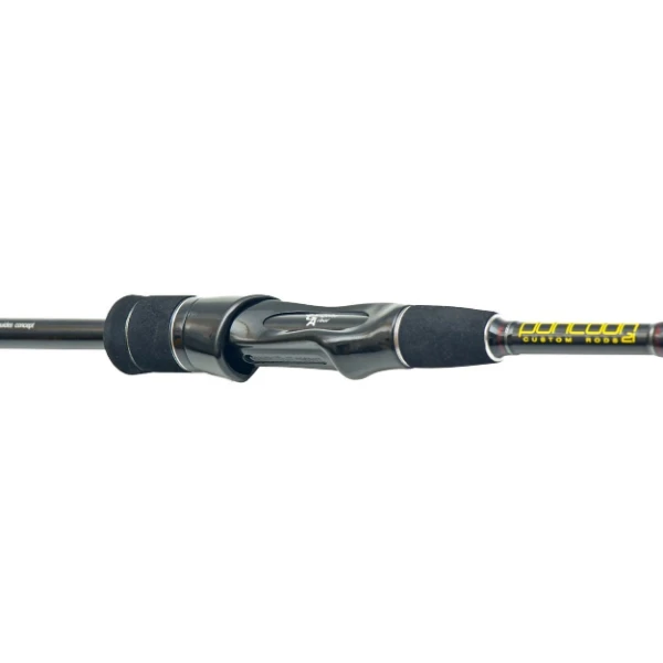 Спиннинг Pontoon 21 Fabula Tinta 702MMF 213 см 4 - 18 гр    FBS702MMF — крупный план
	                                    2