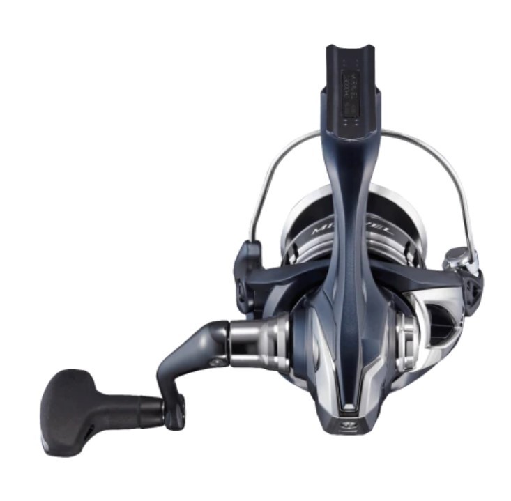 Катушка Shimano Miravel 4000  22 — крупный план
	                                    3