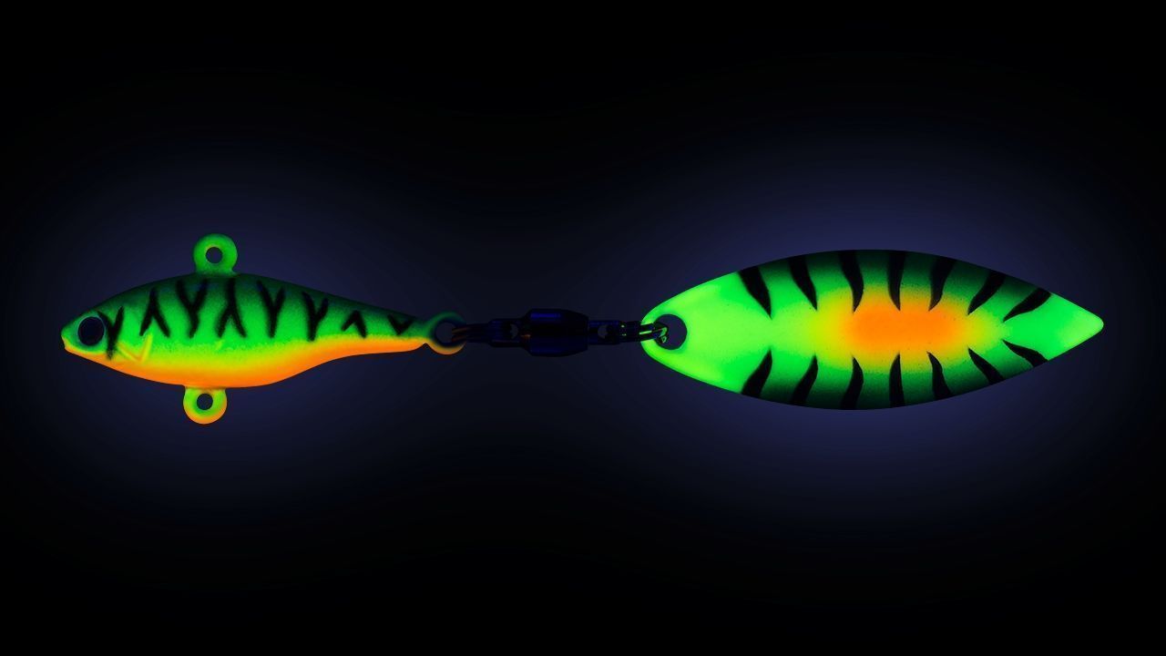 Тейл-спиннер Strike Pro Micro Whaker 30 11,4 гр 88 мм 781   JG-001A#781 — крупный план
	                                    1