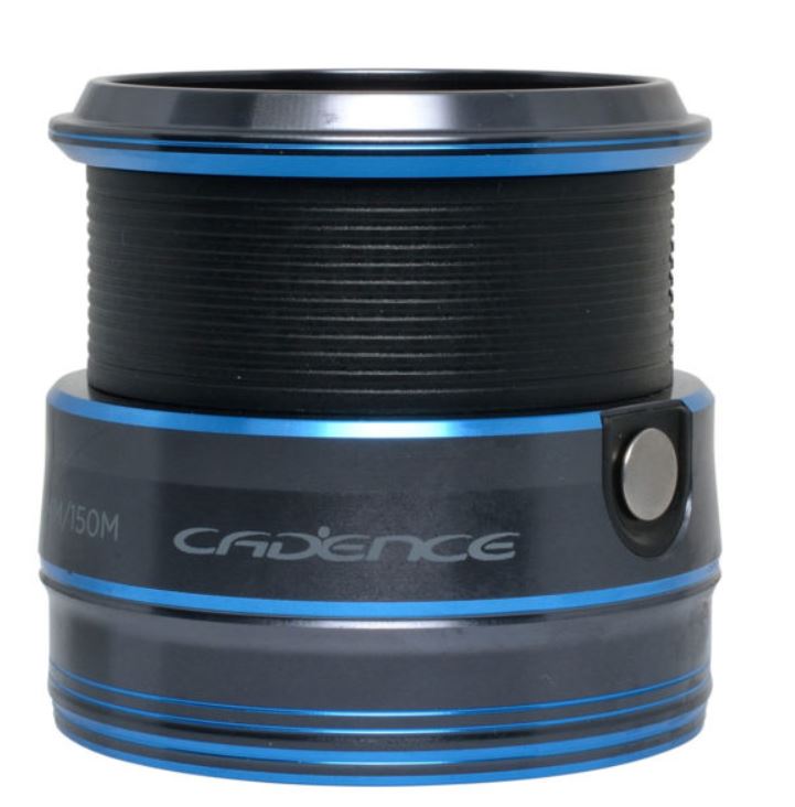 Катушка Cadence CS10 5000 Feeder — крупный план
	                                    4