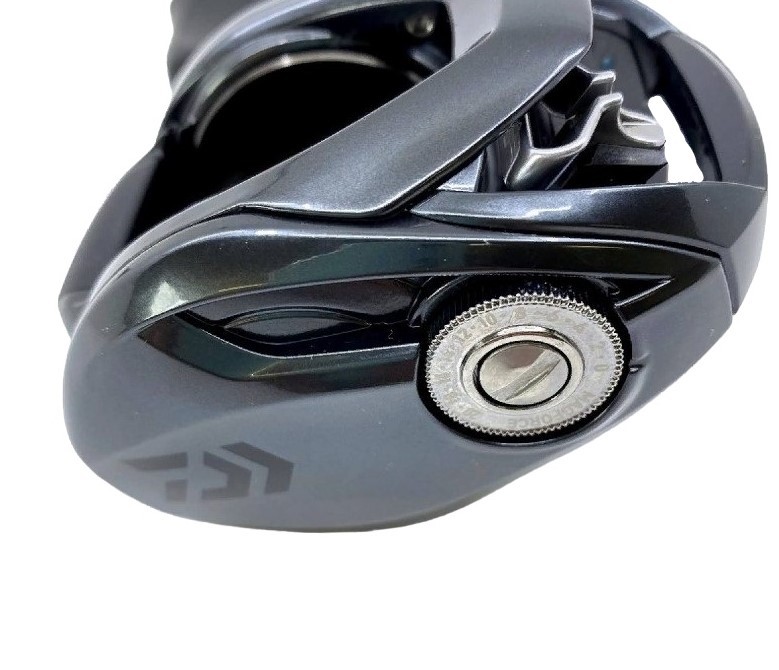 Катушка Daiwa Tatula TW 400L  Левая 20 — крупный план
	                                    1