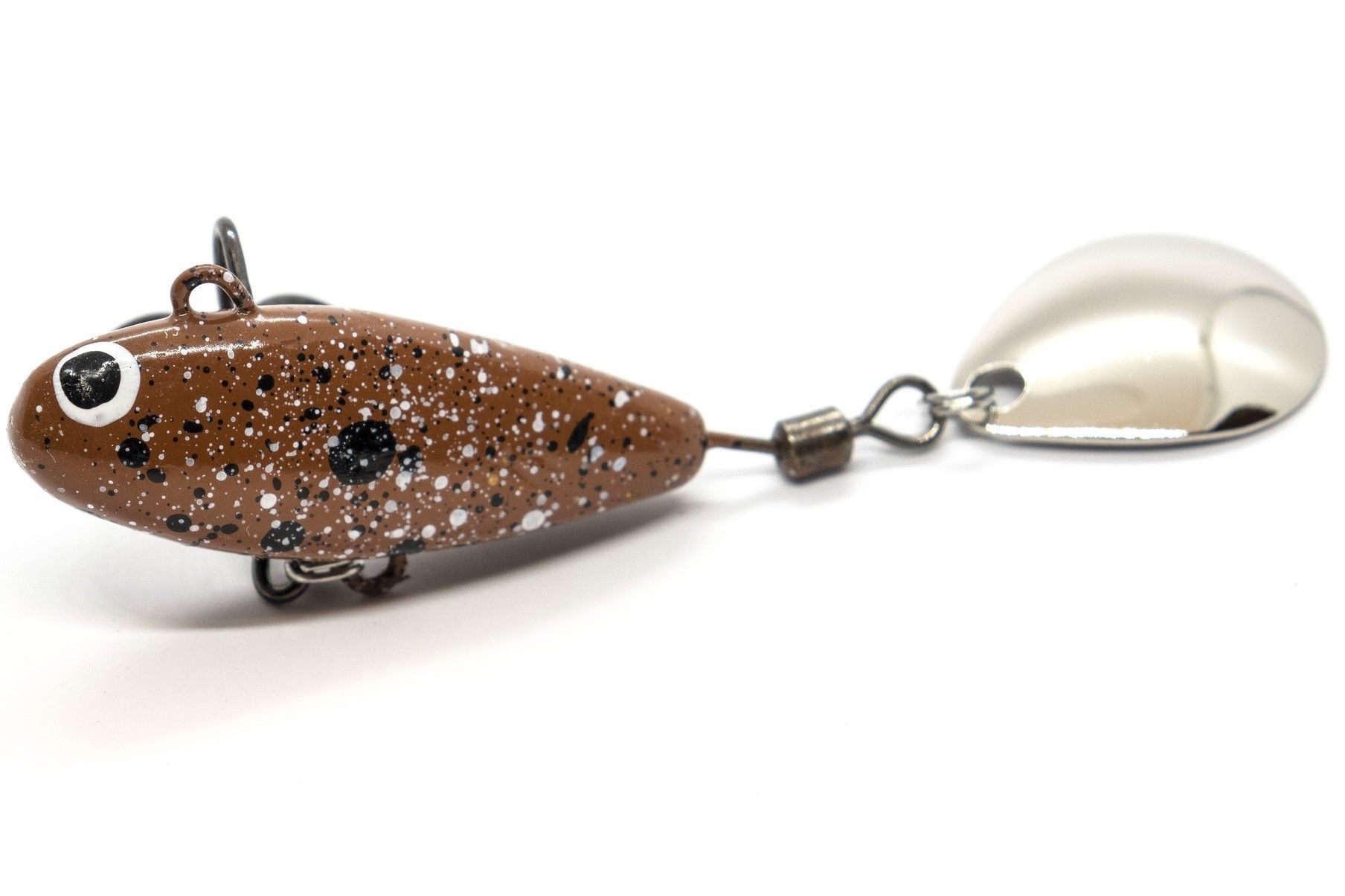 Тейл-спиннер UF Studio Hurricane 32 32 гр 80 мм Brown   H32Brn — характеристики,  особенности конструкции