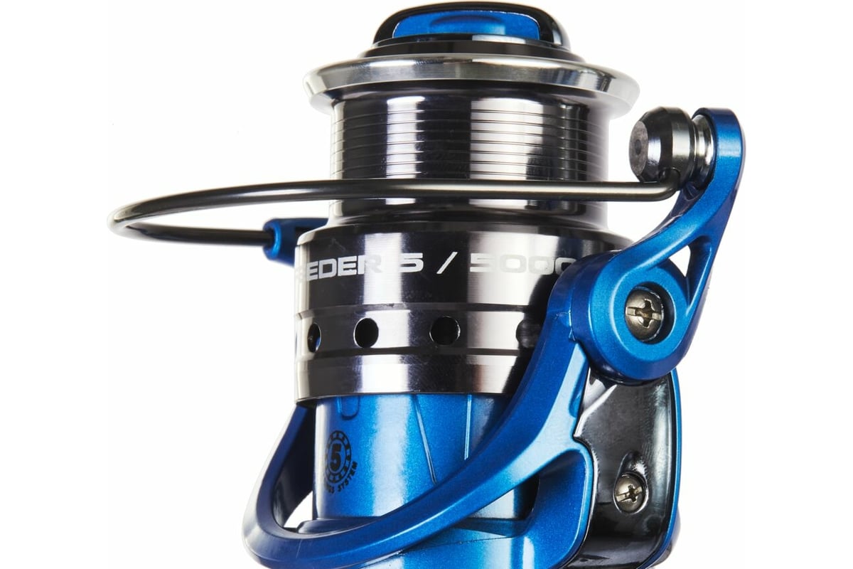 Катушка Salmo Diamond Feeder 5 4000FD    5040FD — крупный план
	                                    5