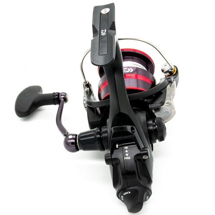 Катушка Daiwa Ninja BR LT3000  20 — крупный план
	                                    2