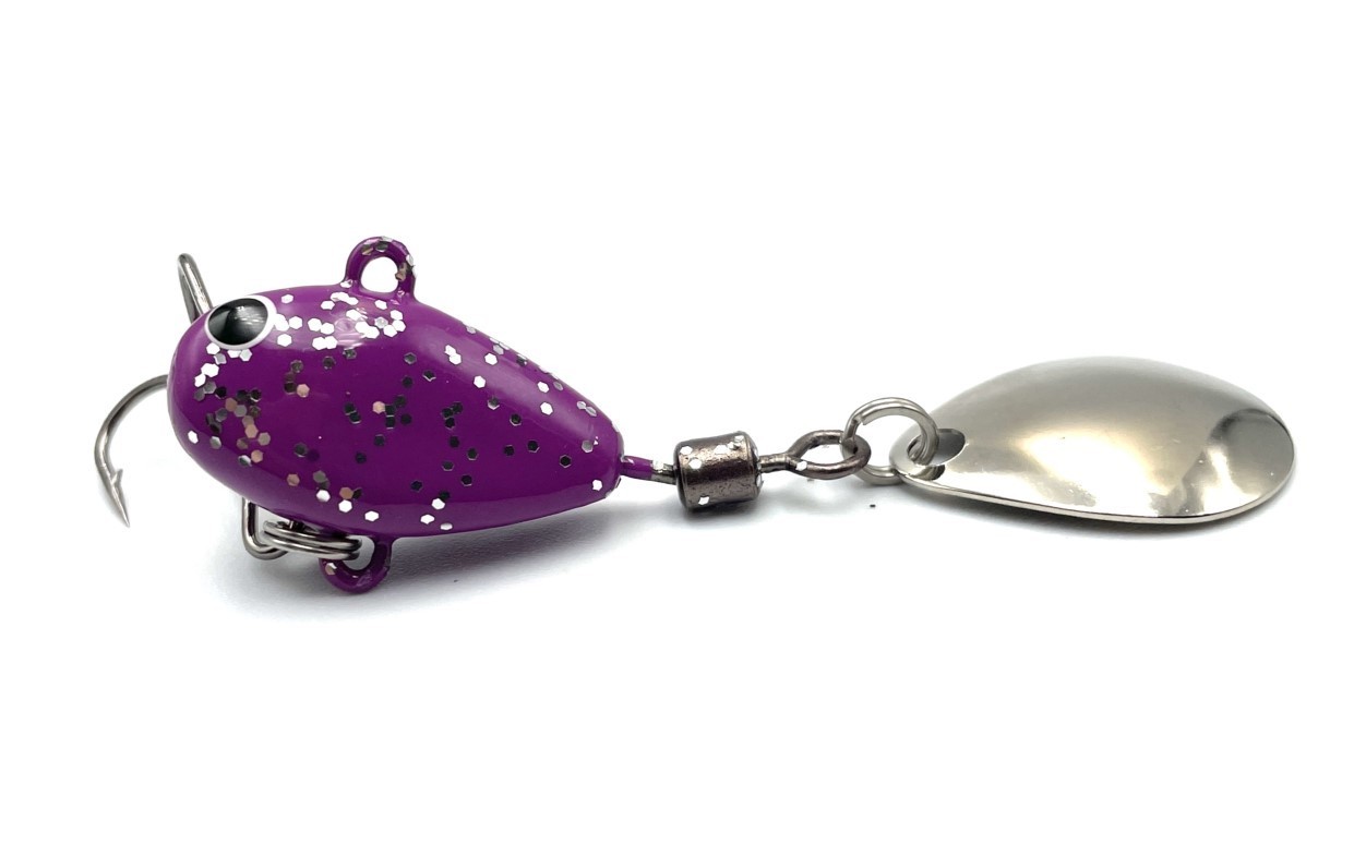 Тейл-спиннер UF Studio Hurricane 18 18 гр 65 мм Violet Glitter   H18Vg — характеристики,
	                                    особенности конструкции