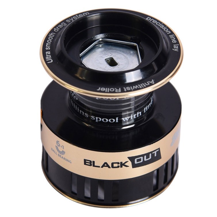 Катушка Black Side Blackout 3000FD    BSBO3000FD — крупный план
	                                    10