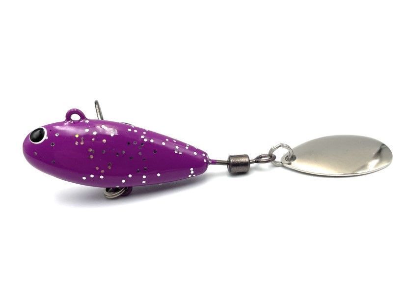 Тейл-спиннер UF Studio Hurricane 32 32 гр 80 мм Violet Glitter   H32Vg — характеристики,
	                                    особенности конструкции