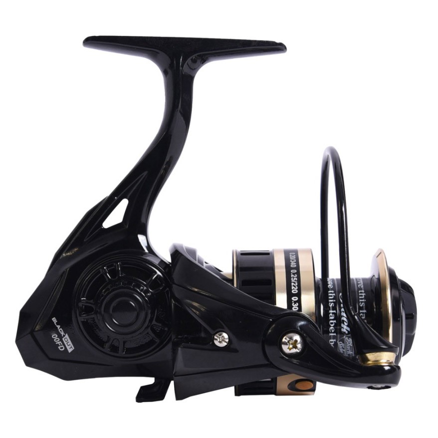 Катушка Black Side Blackout 3000FD    BSBO3000FD — крупный план
	                                    4