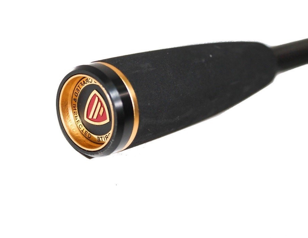 Спиннинг Favorite Skyline 762MH 229 см 10 - 35 гр    1693.04.43 — крупный план
	                                    1