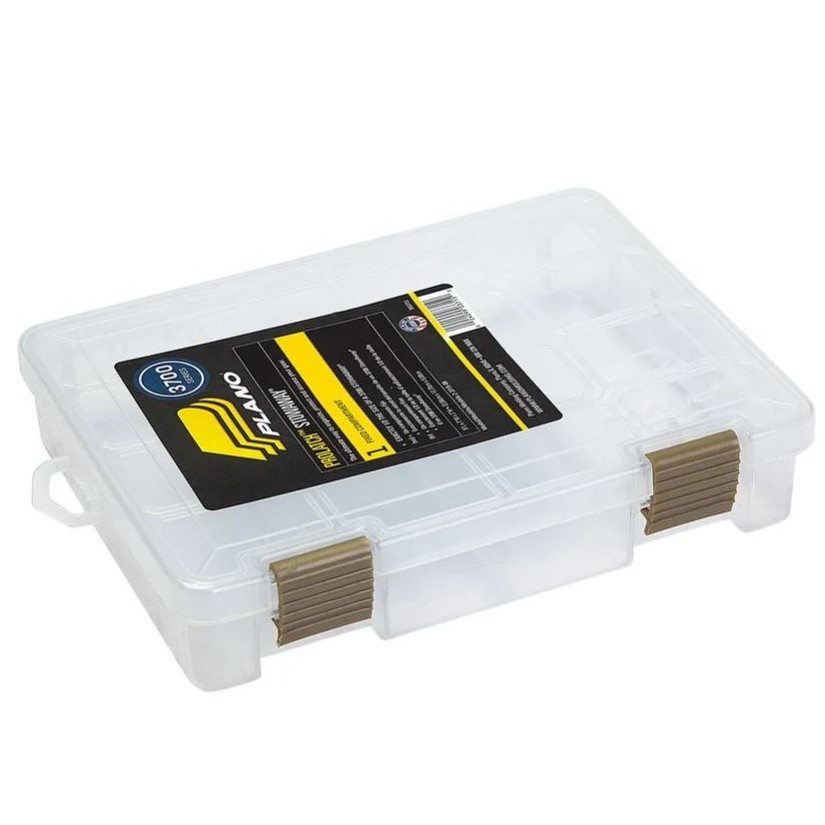 Коробка Plano 2371500 1 Comp Prolatch Box W Tab P  22,9х17,8х5,1 см    PMC2371500 — характеристики,  особенности конструкции