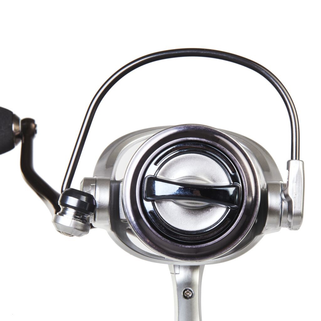 Катушка Salmo Diamond BP Spin 7 4000FD    2040FD — крупный план
	                                    6