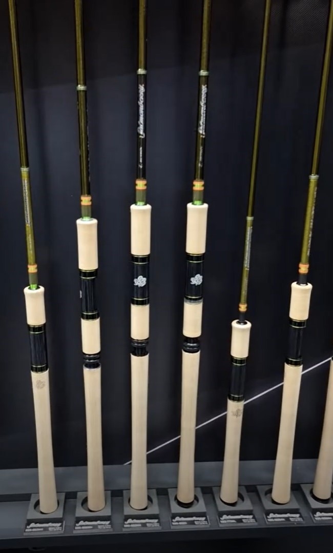 Спиннинг Zetrix Salmonberry 822ML 249 см 4 - 24 гр    SBS-822ML — крупный план
	                                    2