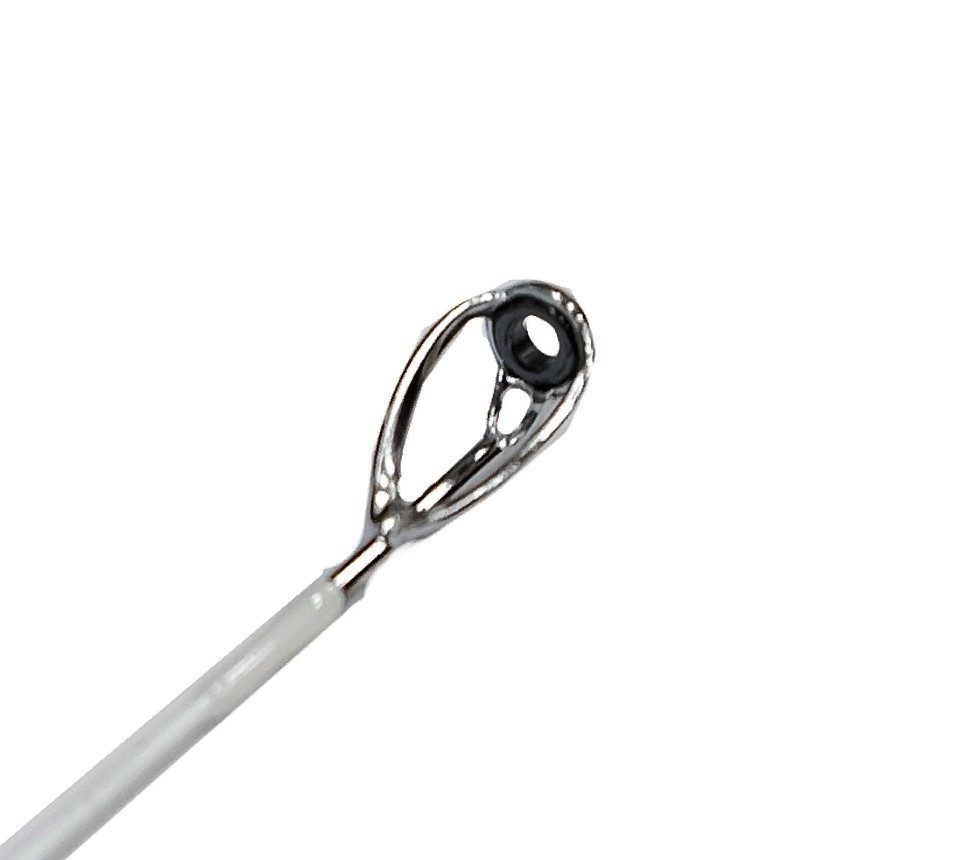 Спиннинг Favorite White Bird 682SUL-S 204 см 1 - 5 гр    1693.05.19 — крупный план
	                                    4