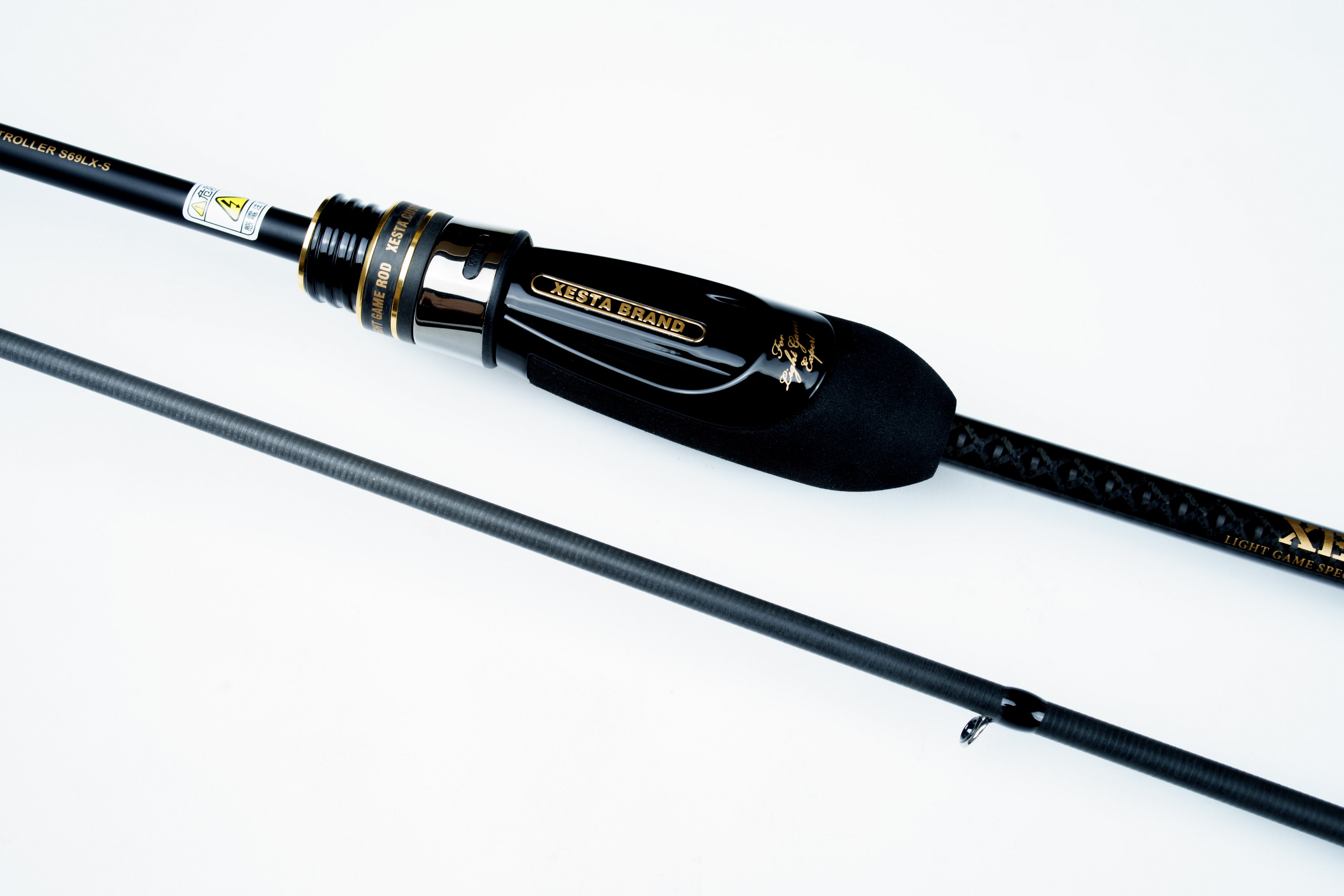 Спиннинг Xesta Black Star Extra Tuned S69LX-S 205 см 99 - 99 гр  Deep Range Controller  XBSET-S69LX-S — крупный план
	                                    1