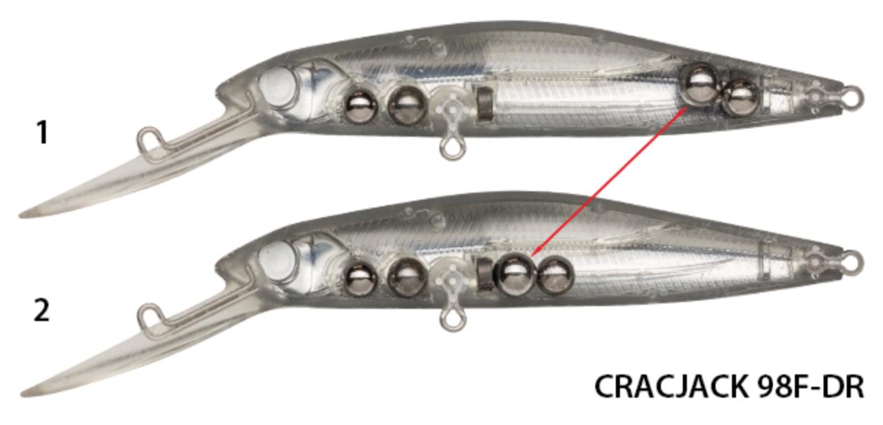 Воблер Pontoon 21 CrackJack 98F-DR 051 Metallic HG Silver&Black OB RE 16 гр   P21-CRJ-98F-DR-051 — крупный план
	                                    1