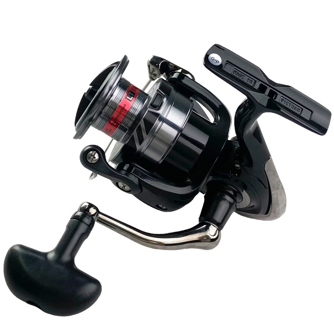 Катушка Daiwa RX LT5000-C  20  10003-500 — крупный план
	                                    4