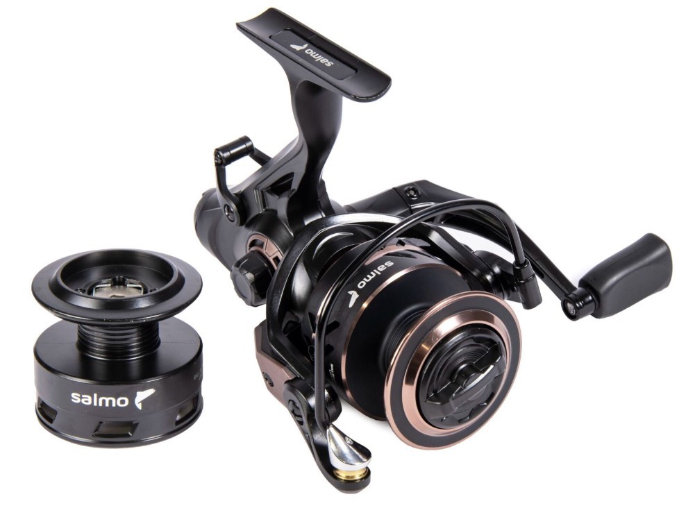 Катушка Salmo Diamond Baitfeeder 6 5000BR    S830-50BR — крупный план
	                                    1