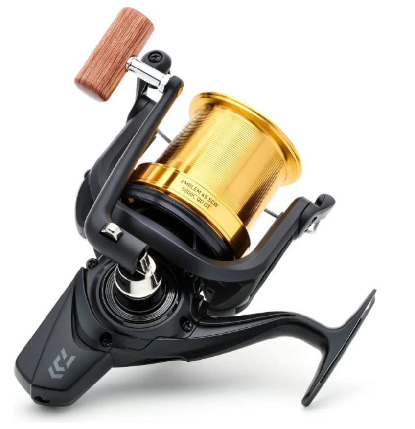 Катушка Daiwa Emblem 45SCW QD-OT  23  10013-002 — крупный план
	                                    3