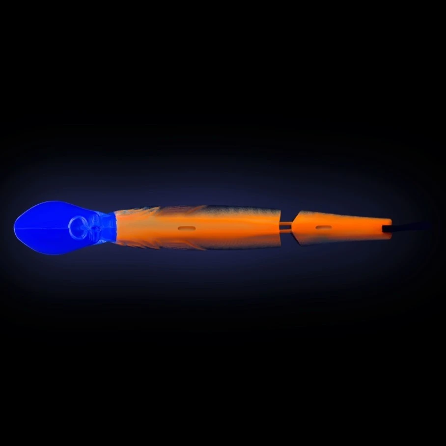 Воблер Strike Pro Glider-X 105L 613-713 Black Back Smoked OB 14,4 гр   EG-157L-SP#613-713 — крупный план
	                                    1