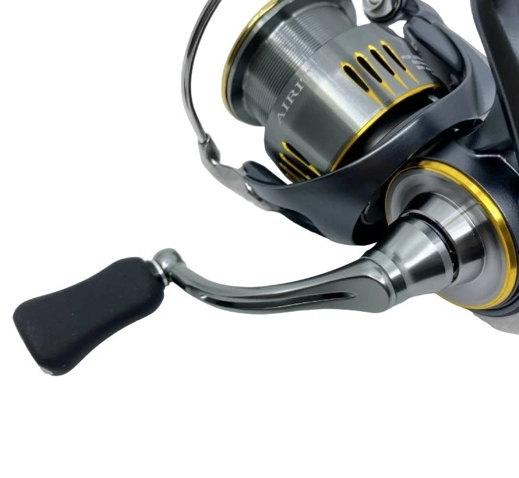 Катушка Daiwa Airity PC LT2500  23 — крупный план
	                                    3