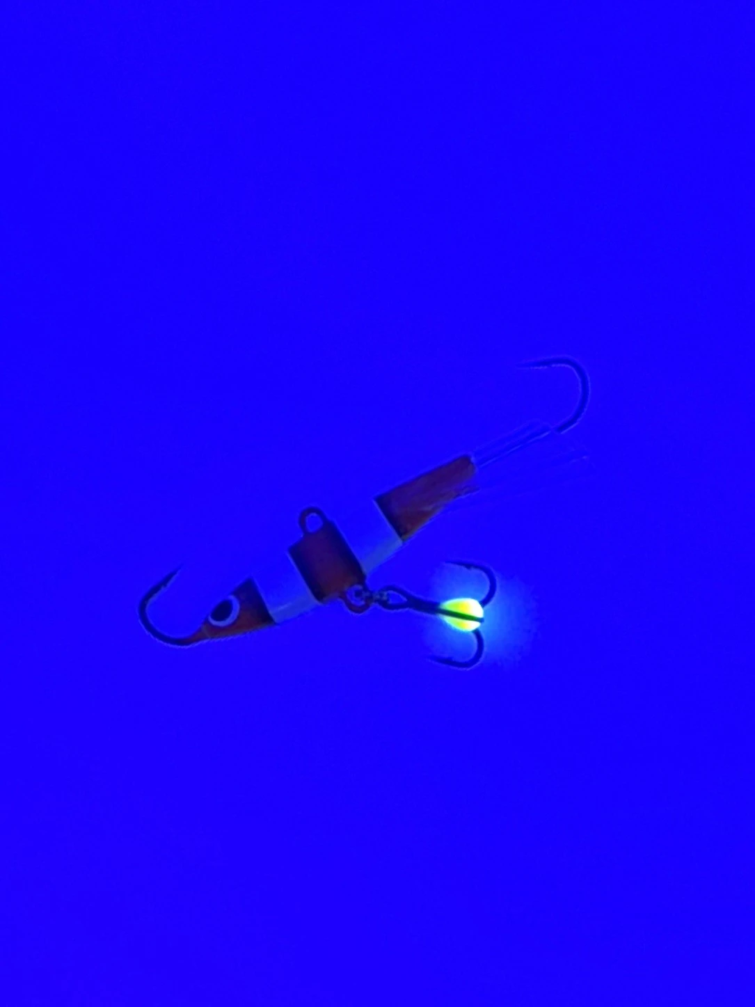 Балансир UF Studio Poseidon 40 NEMO 11 гр 40 мм   P40N — крупный план
	                                    1