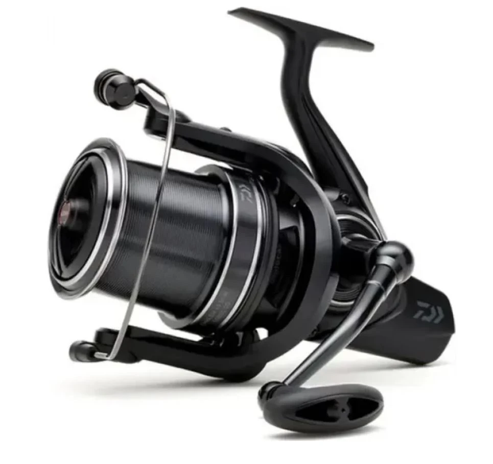 Катушка Daiwa Emblem 45SCW QD  23  10013-001 — крупный план
	                                    1