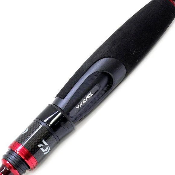 Спиннинг Daiwa Ninja Z 902XHFS 274 см 40 - 80 гр    11001-11R — крупный план
	                                    1