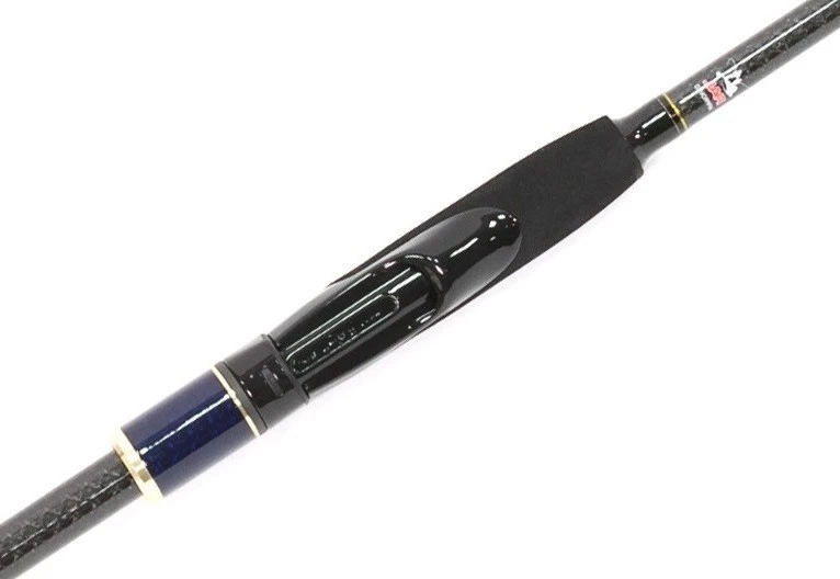 Спиннинг Zetrix Avalanche 702MH 213 см 10 - 38 гр    ZAS-702MH — крупный план
	                                    1