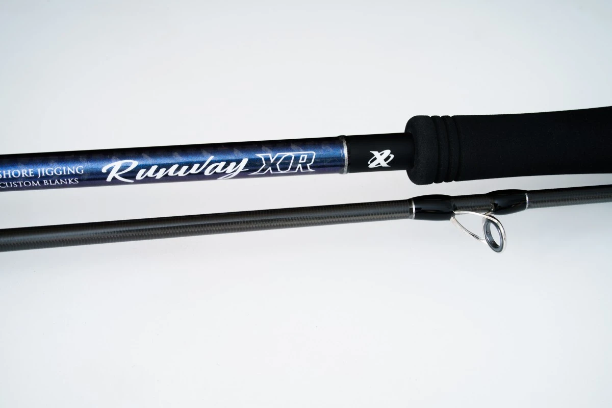 Спиннинг Xesta Runway XR 97MMH 292 см 15 - 60 гр  The Cross Counter  XRXR-97MMH — крупный план
	                                    2