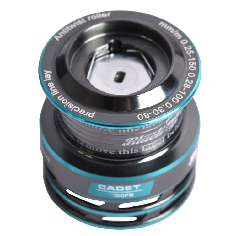 Катушка Black Side Cadet 4000FD    BSCA4000FD — крупный план
	                                    9