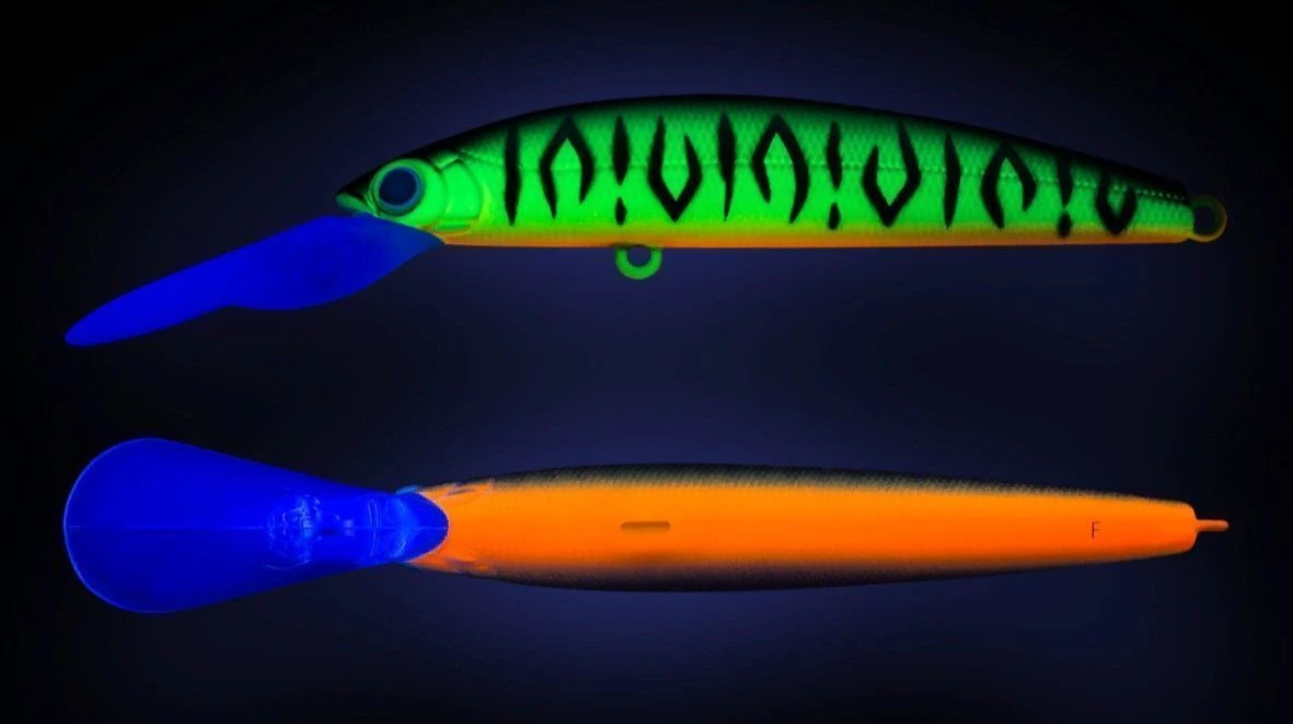 Воблер Strike Pro Magic Minnow 125 GC01S Mat Tiger 31 гр   EG-069F#GC01S — крупный план
	                                    1