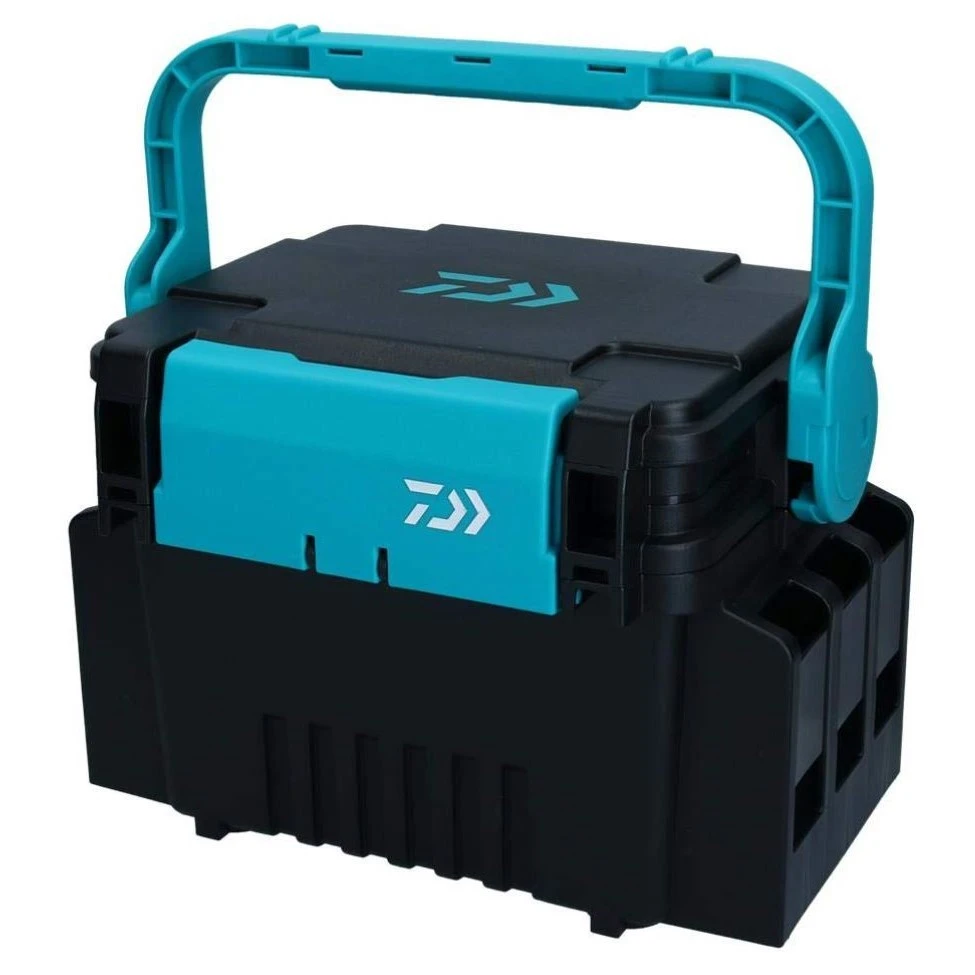 Ящик Daiwa Tackle Box  TB3000 31,3х22,2х23,3 см Black/Green — характеристики,  особенности конструкции