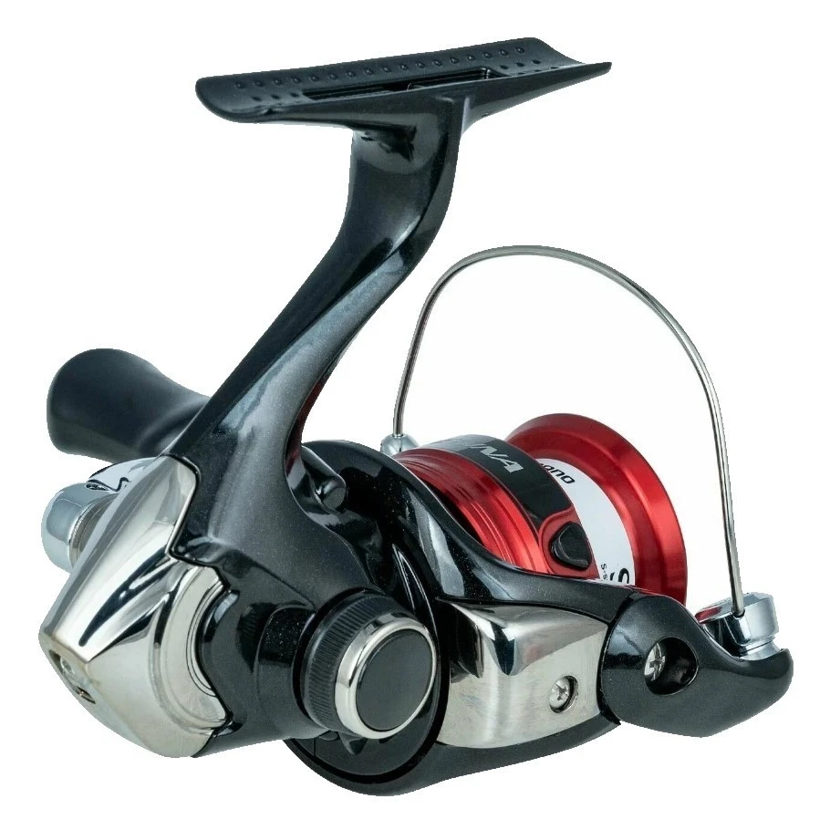 Катушка Shimano Sienna 2000FG  20  SN2000FG — крупный план
	                                    3