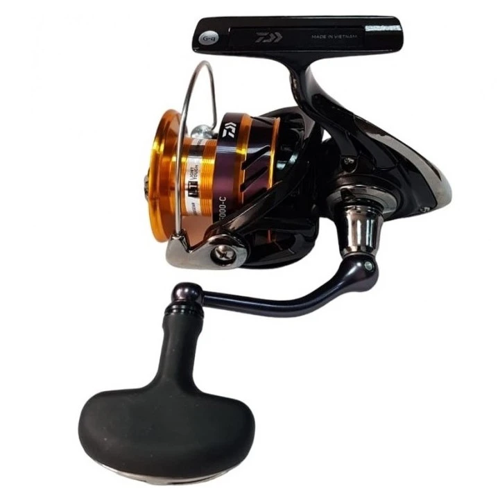 Катушка Daiwa Ninja BG LT 5000-C  19 — крупный план
	                                    2