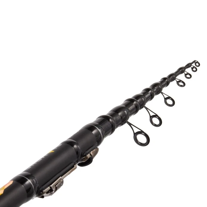 Болонское Удилище Salmo Diamond Travel Bolognese 450 см     2249-450 — крупный план
	                                    2