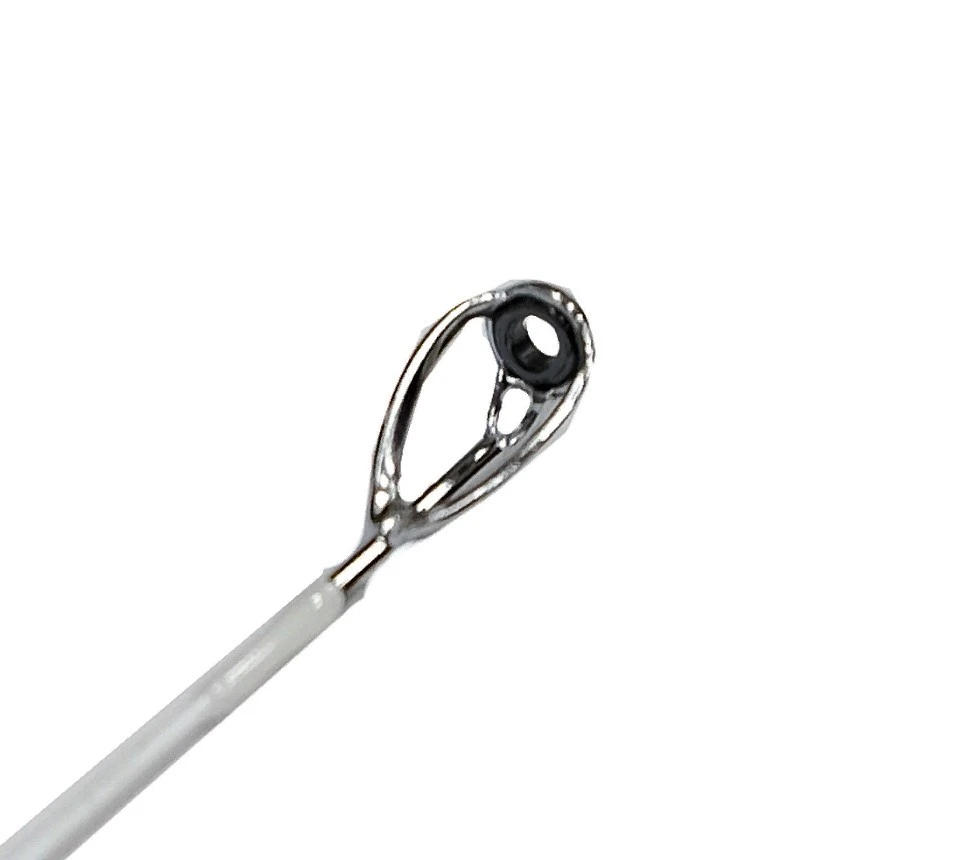 Спиннинг Favorite White Bird 682SUL-S 204 см 1 - 5 гр    1693.05.19 — крупный план
	                                    4