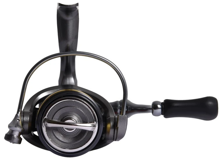 Катушка Maximus Bankai LF 2500    MBLF25 — крупный план
	                                    1