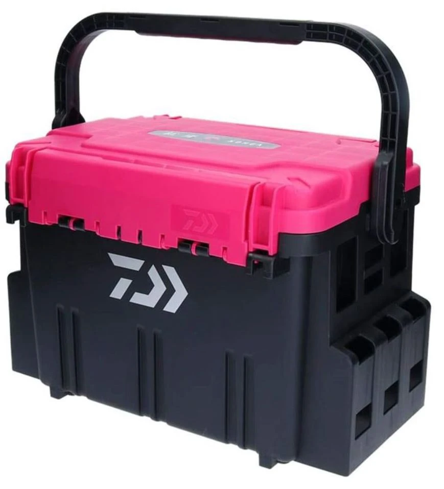 Ящик Daiwa Tackle Box  TB5000 47,5х32х33,5 см Kohga Pink/Black — характеристики,  особенности конструкции